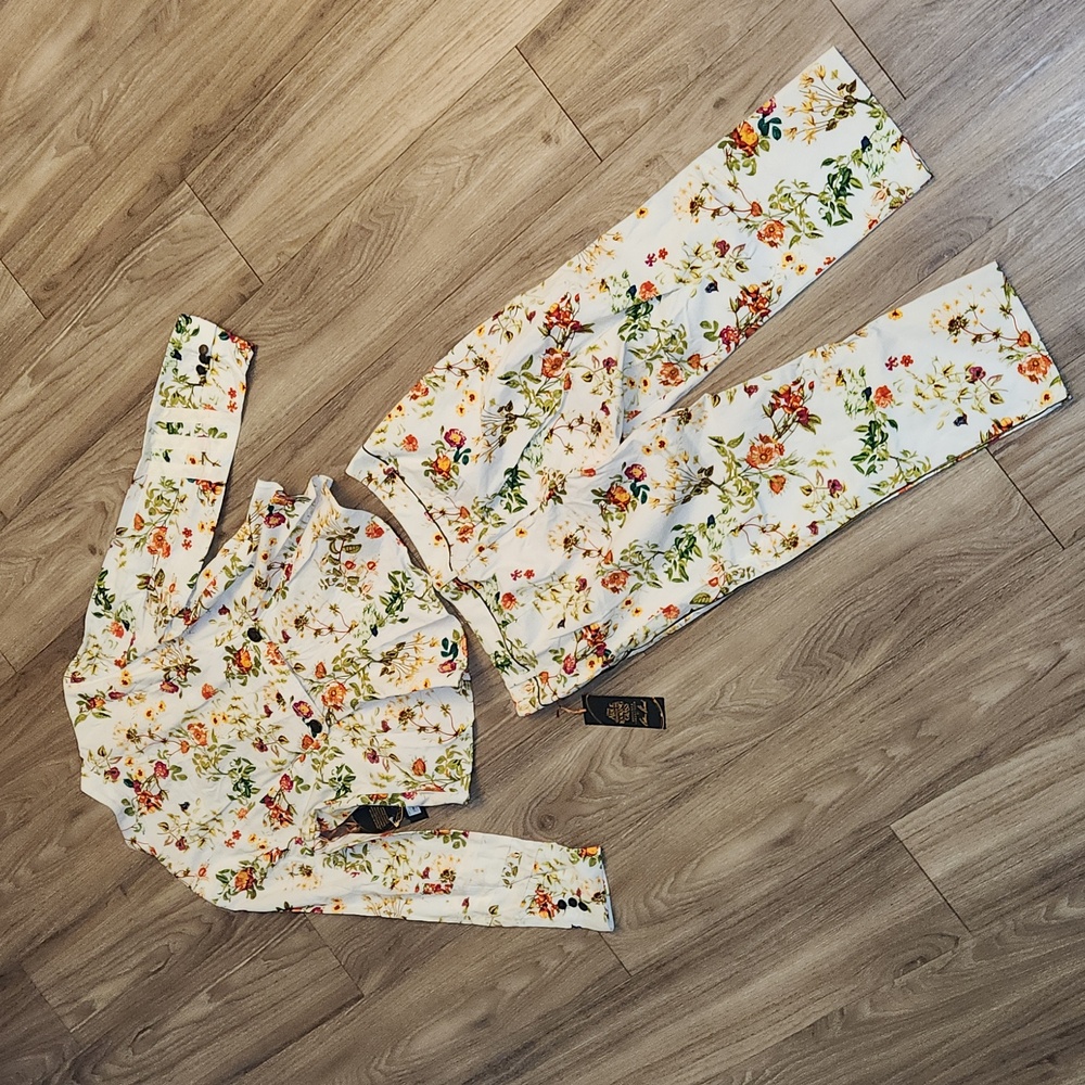 Floral Jacket & Capri Set Disney Alice Through The Looking Glass NWT